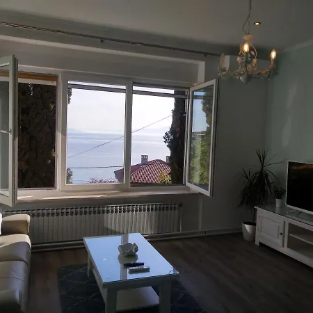 Apartment Villa Edmea 2 Rijeka Exterior photo